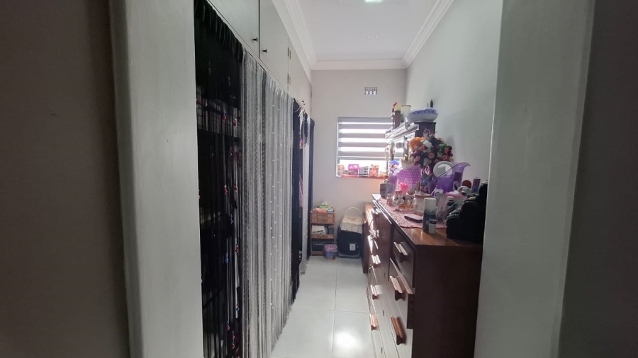 3 Bedroom Property for Sale in Elandia North West